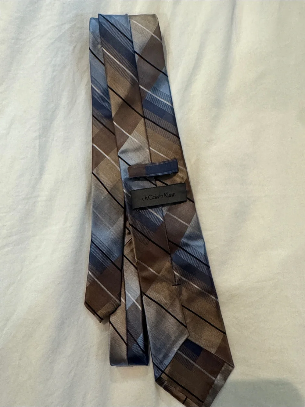 Calvin Klein Men's Blue and Brown Diagonal Stripe Silk Tie